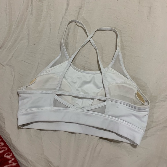SOLD ALO Yoga Sport Bra - Picture 6 of 6